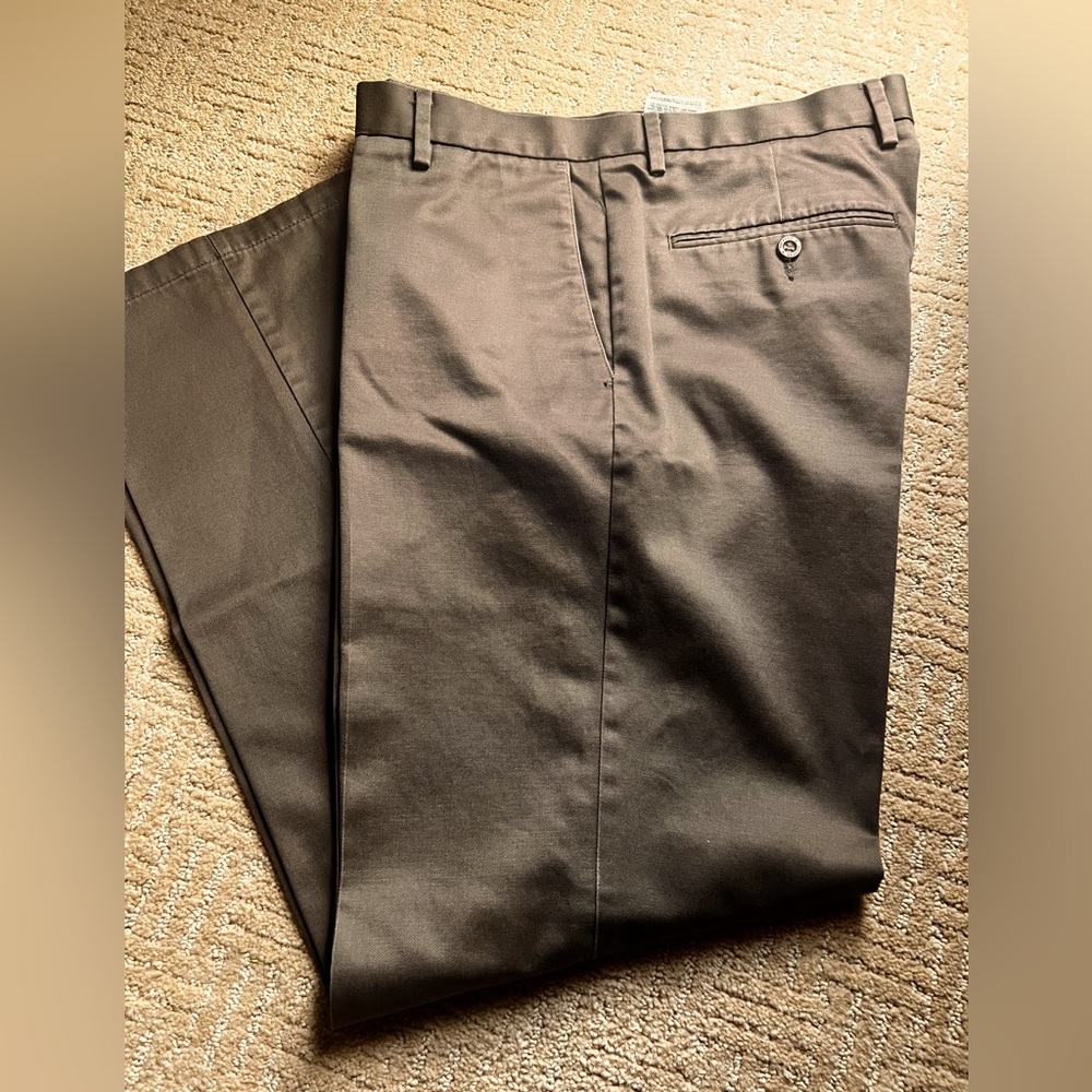 Mens Dockers Signature Khaki Straight D2 Taupe Casual/Dress Pants